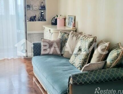 Продажа 1-комн квартиры на вторичном рынке ул Гореловская,  д. 3