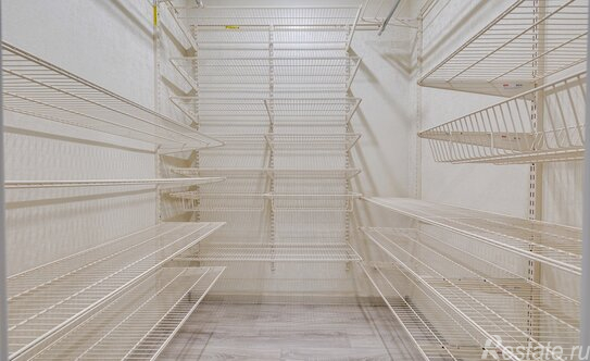 Продажа 2-комн квартиры на вторичном рынке Боровское шоссе (дублёр),  д. 2А к2