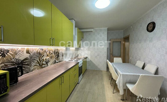 Продажа 3-комн квартиры на вторичном рынке улица Вертолётчиков