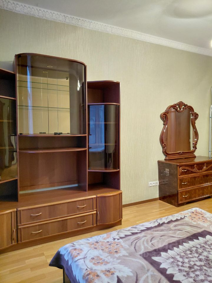 Аренда 3-комн квартиры на вторичном рынке Большая Пушкарская улица, 11