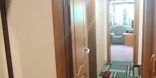 4-комн квартира улица Молдагуловой, 10К4