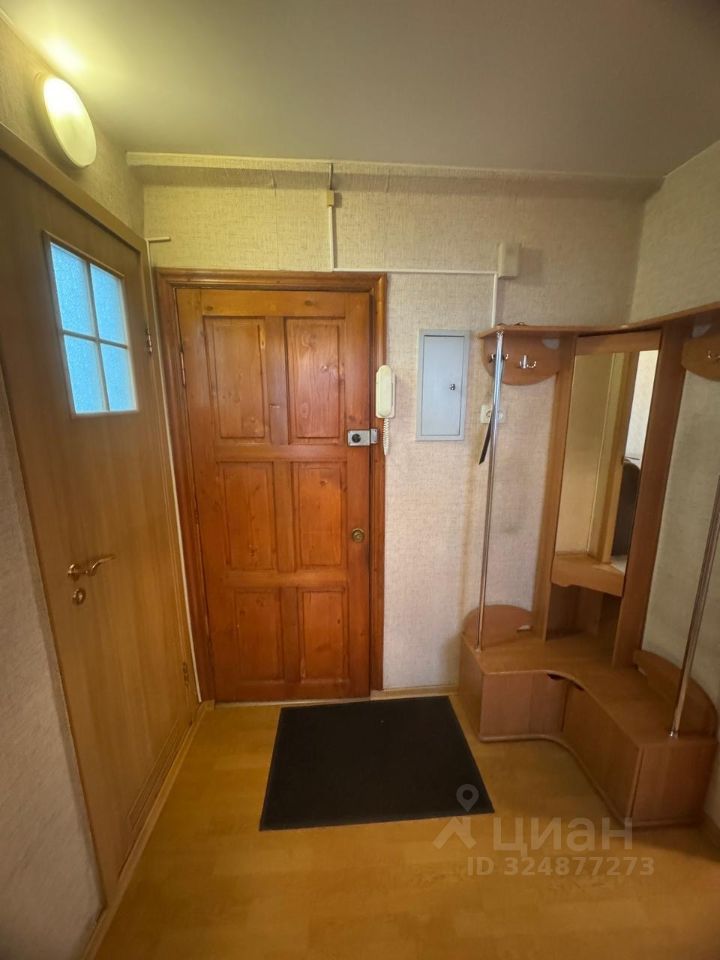 Аренда 2-комн квартиры на вторичном рынке проспект Народного ополчения, 57