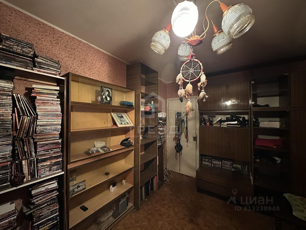 Продажа 3-комн квартиры на вторичном рынке улица Отважных, 3