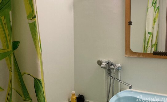 Продажа 2-комн квартиры на вторичном рынке Переяславская Б. ул,  д. 19