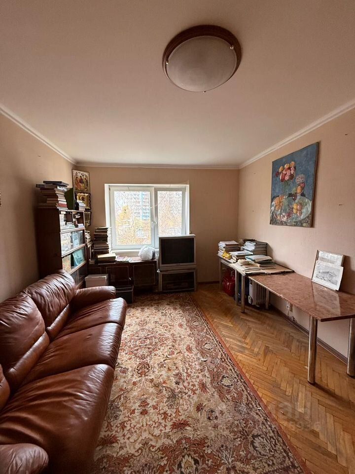 Продажа 1-комн квартиры на вторичном рынке проспект Энтузиастов, 28К3