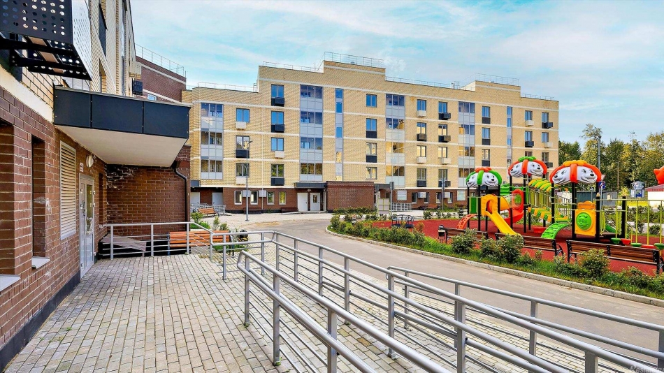 Продажа 2-комн квартиры на вторичном рынке Дзержинский, Бондарева улица,  д. 4