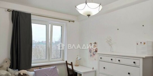 4-комн квартира Благодатная улица,  д. 34