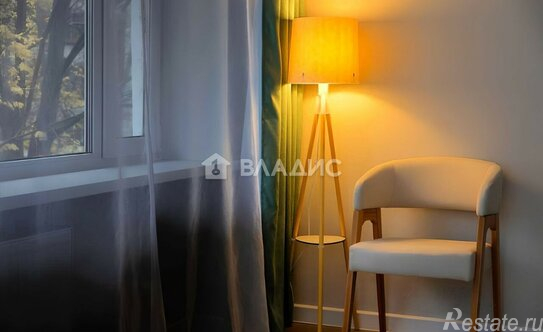 Продажа 1-комн квартиры на вторичном рынке Науки пр-кт,  д. 40