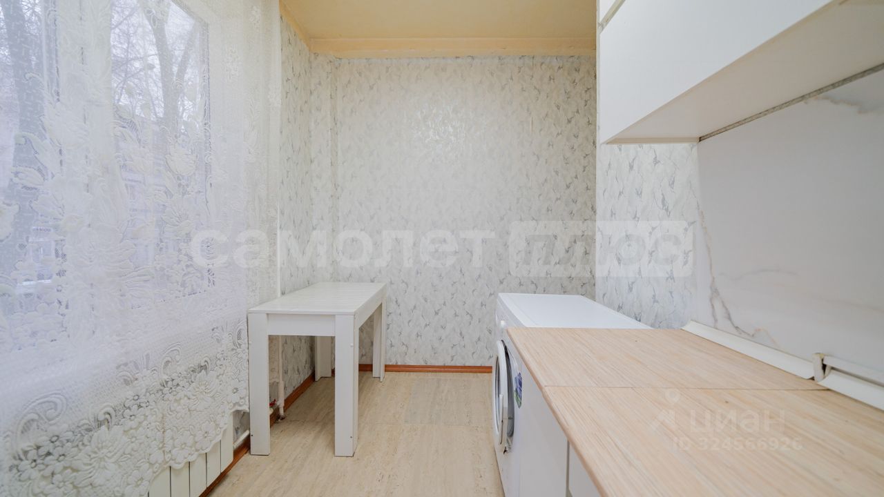 Продажа 2-комн квартиры на вторичном рынке Наро-Фоминск, улица Профсоюзная, 18