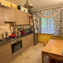 Продажа 1-комн квартиры на вторичном рынке ул Камчатская,  д. 6,  к. 1