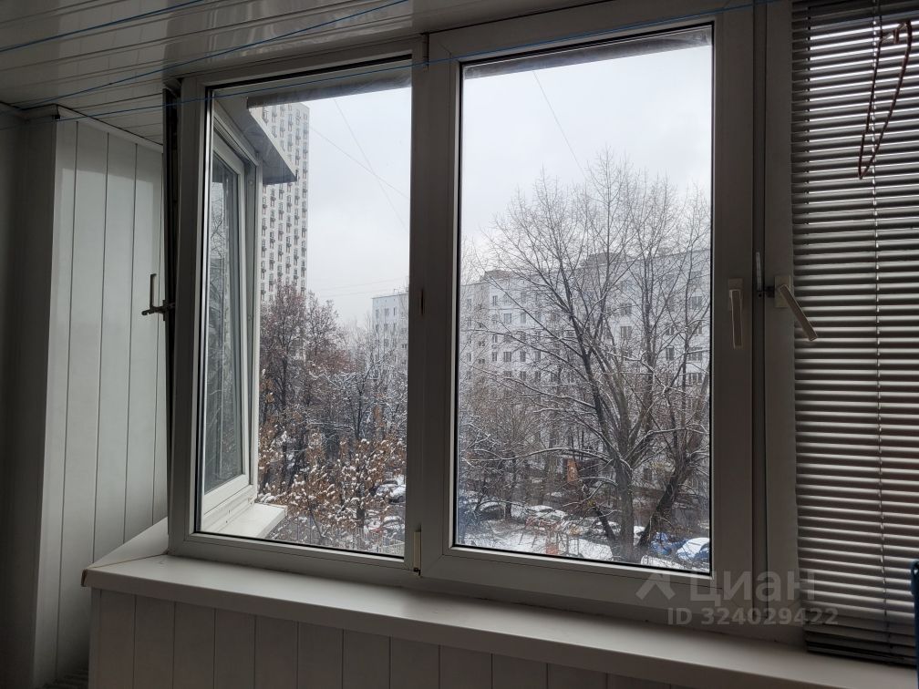 Аренда 2-комн квартиры на вторичном рынке переулок Алымов, 4