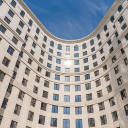 Продажа 1-комн квартиры на вторичном рынке улица Врубеля,  д. 4 к1