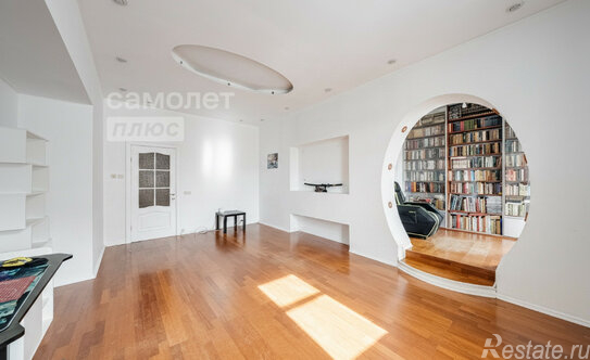 Продажа 3-комн квартиры на вторичном рынке Краснохолмская набережная,  д. 13 с1