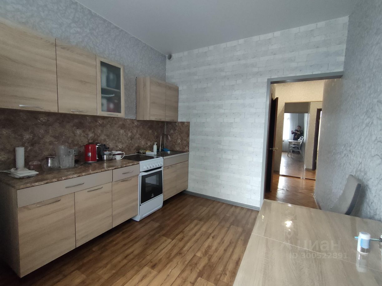 Аренда 1-комн квартиры на вторичном рынке проспект Народного ополчения, 10