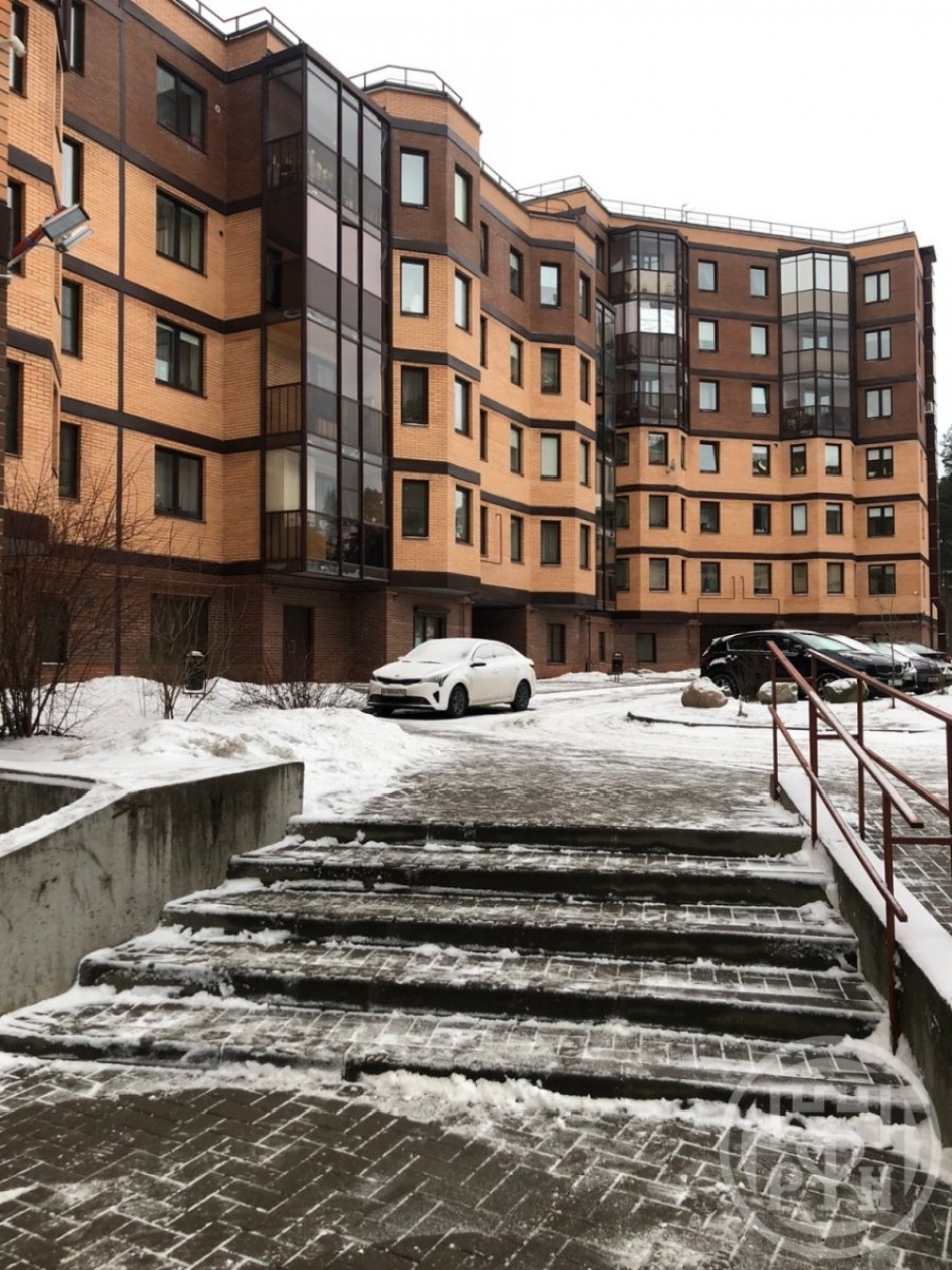 Продажа 2-комн квартиры на вторичном рынке Всеволожск г., Колтушское шос.,  д. 124,  к. 1