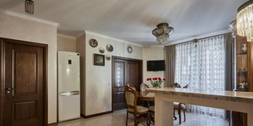 3-комн квартира ул Туристская,  д. 30,  к. 2