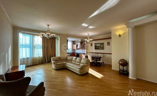 Продажа 4-комн квартиры на вторичном рынке проспект Маршала Жукова,  д. 30