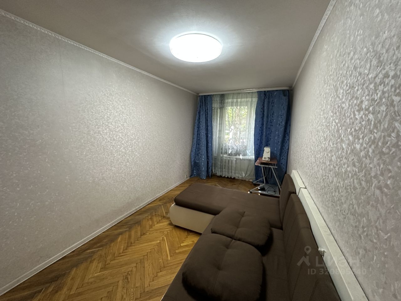 Продажа 3-комн квартиры на вторичном рынке Просторная улица, 10К1