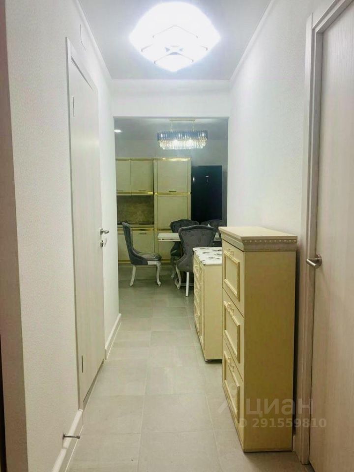 Аренда 3-комн квартиры на вторичном рынке Амурская улица, 2Ак3