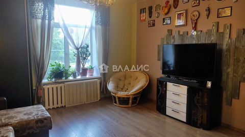 3-комн квартира ул. Ткачей,  д. 17