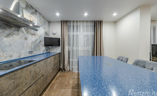 Продажа 2-комн квартиры на вторичном рынке Тореза пр-кт,  д. 118 с1