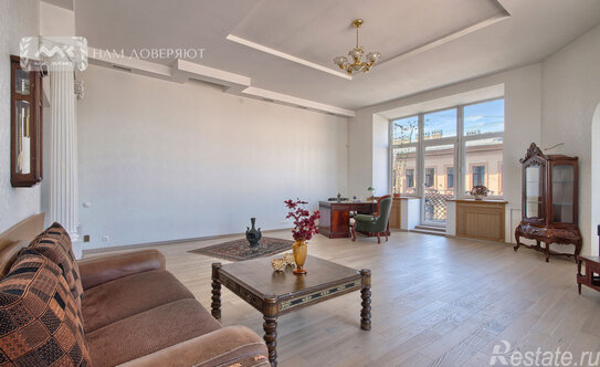 Продажа 4-комн квартиры на вторичном рынке Большой ПС пр-кт,  д. 13/4