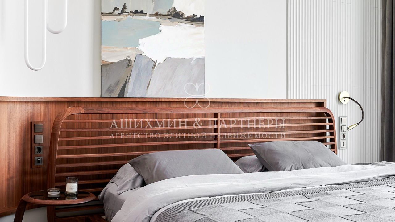 Продажа 4-комн квартиры на вторичном рынке Новослободская улица, 24Ас2