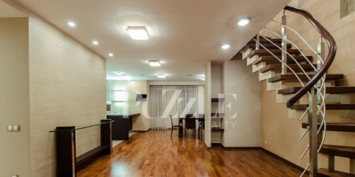 4-комн квартира улица Савушкина,  д. 118