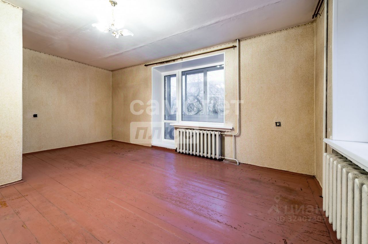 Продажа 1-комн квартиры на вторичном рынке Колпино, Павловская улица, 84