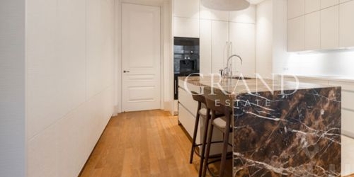 3-комн квартира улица Пречистенка, 13