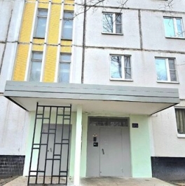 Продажа 1-комн квартиры на вторичном рынке Елецкая улица,  д. 19 к2