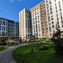 Продажа 2-комн квартиры на вторичном рынке Опалиха, Серебряный бульвар,  д. 1