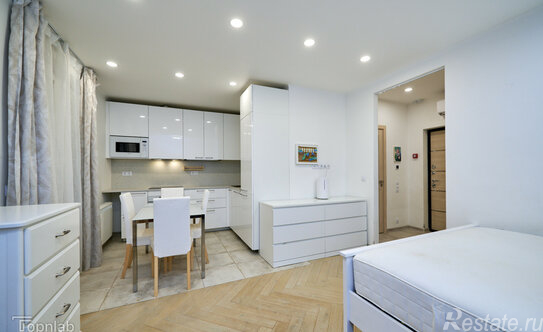 Продажа 1-комн квартиры на вторичном рынке Нововладыкинский проезд,  д. 1 к4