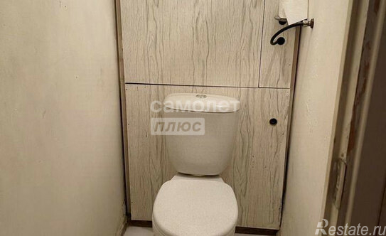 Продажа 2-комн квартиры на вторичном рынке ул Адмирала Лазарева,  д. 22