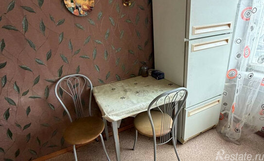 Продажа 2-комн квартиры на вторичном рынке Колпино г, Трудящихся б-р,  д. 17