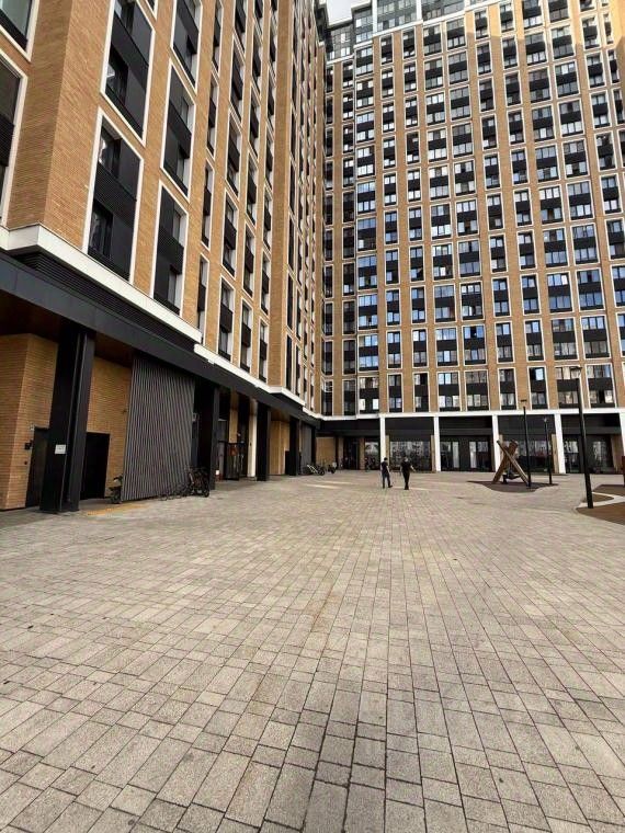 Продажа 2-комн квартиры на вторичном рынке Совхозная улица, 10Б