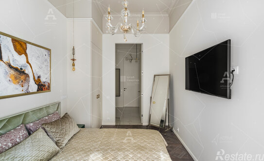 Аренда 2-комн квартиры на вторичном рынке Реки Мойки наб,  д. 93