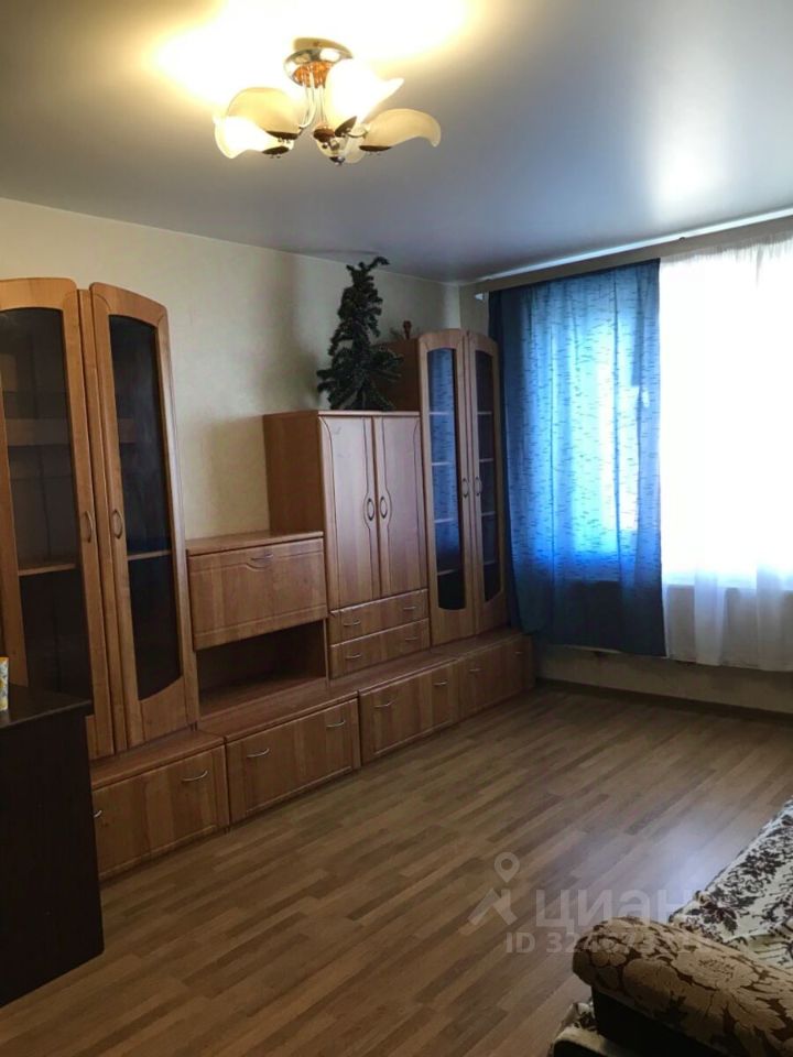 Продажа 2-комн квартиры на вторичном рынке Рощино пгт, переулок Садовый, 2к2