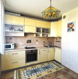 Продажа 3-комн квартиры на вторичном рынке Каретный Б. пер,  д. 24,  к. 2