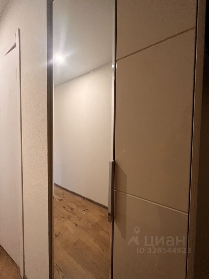Продажа 1-комн квартиры на вторичном рынке Варфоломеевская улица, 6