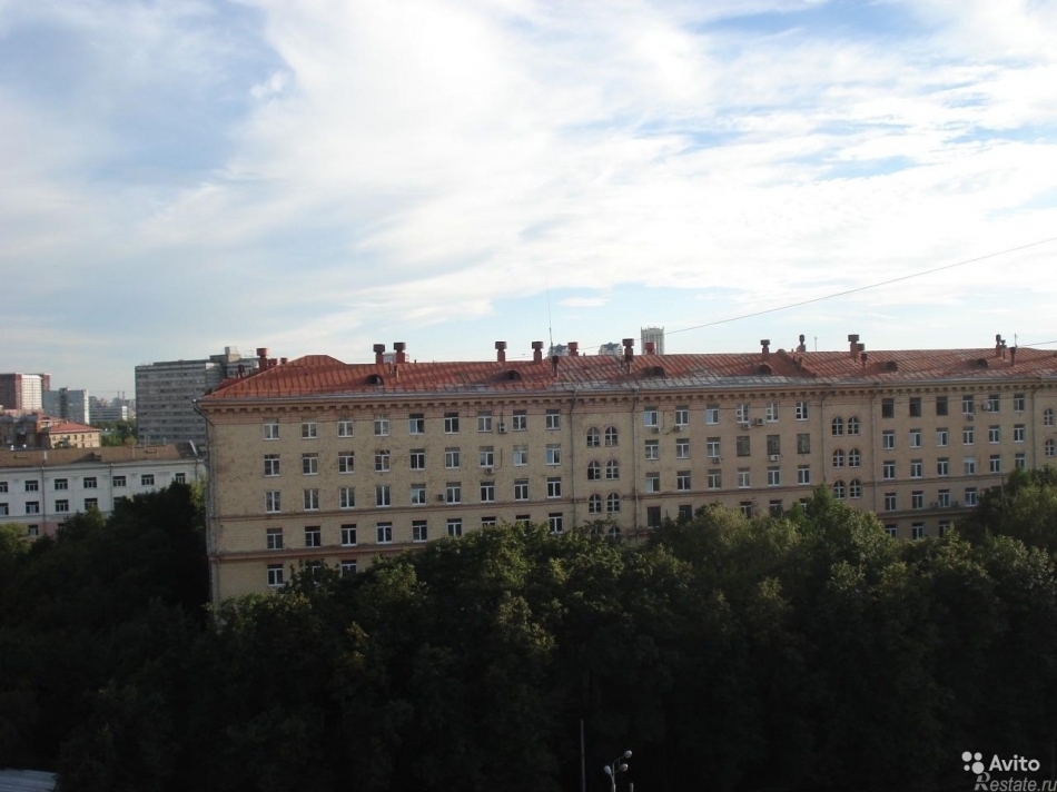 Аренда комнаты угол между Волоколамское ш и Дубосековская ул,  д. 10