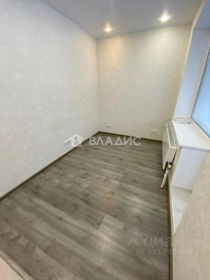 Продажа 1-комн квартиры на вторичном рынке Сабурово пгт, улица Садовая, 10