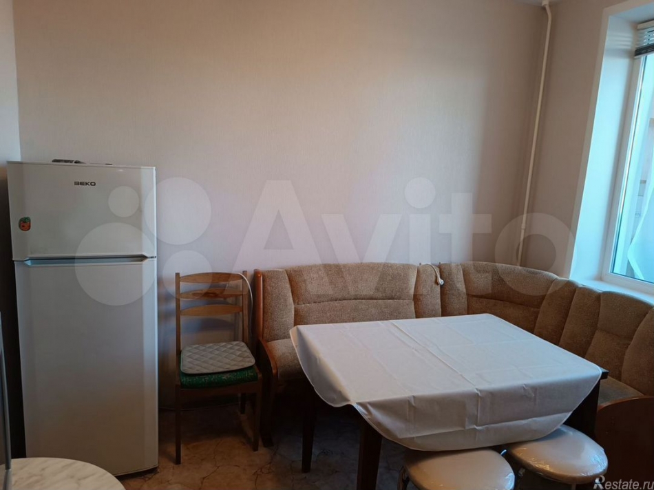 Аренда 1-комн квартиры на вторичном рынке Люберцы, улица Авиаторов,  д. 4 к1