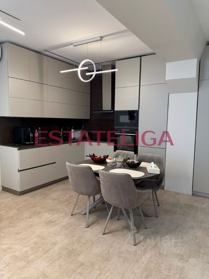 Продажа 3-комн квартиры на вторичном рынке Верейская улица, 29С151