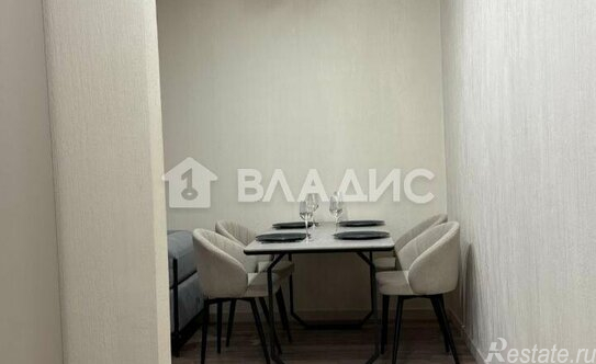 Продажа 2-комн квартиры на вторичном рынке ул Генерала Тюленева,  д. 33