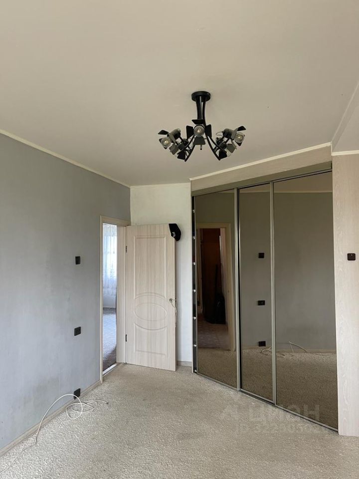 Продажа 3-комн квартиры на вторичном рынке улица Бехтерева, 51к2