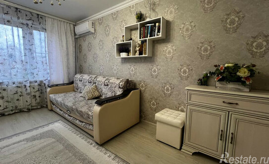 Продажа 3-комн квартиры на вторичном рынке Клишева, улица Шоссейная,  д. 24