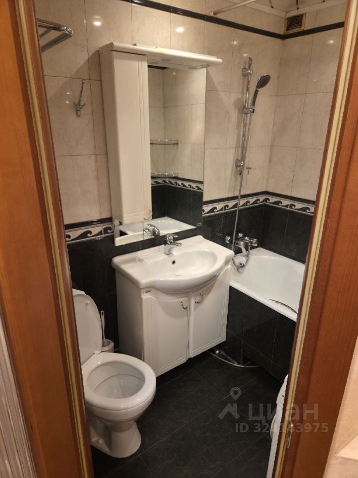 Аренда 2-комн квартиры на вторичном рынке Одинцово, Северная улица, 44