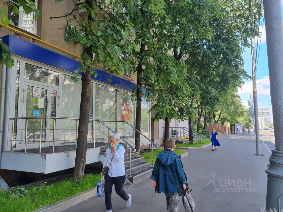 Аренда торгового помещения Хорошевское ш,  д. 1