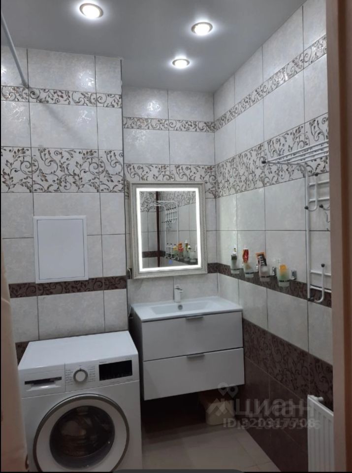 Продажа 3-комн квартиры на вторичном рынке Сабурово пгт, улица Парковая, 22